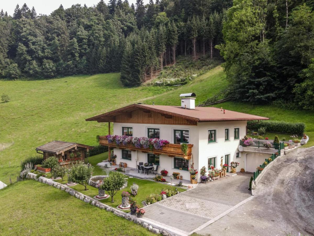 Haus Am Waldrand Apartamento Hopfgarten im Brixental Exterior foto